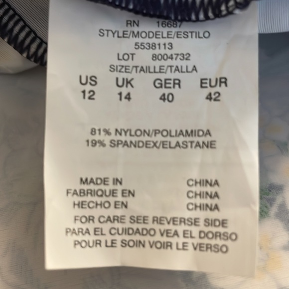 Shape Solver Top with Flowers on Navy Blue Background Ruffles - Picture 8 of 9